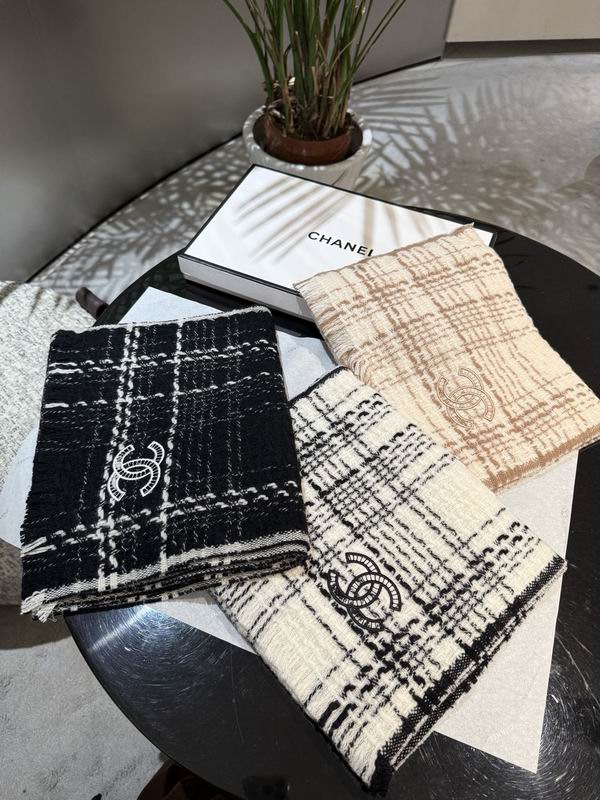 Chanel Scarf 30X190cm 100%羊绒 E120540